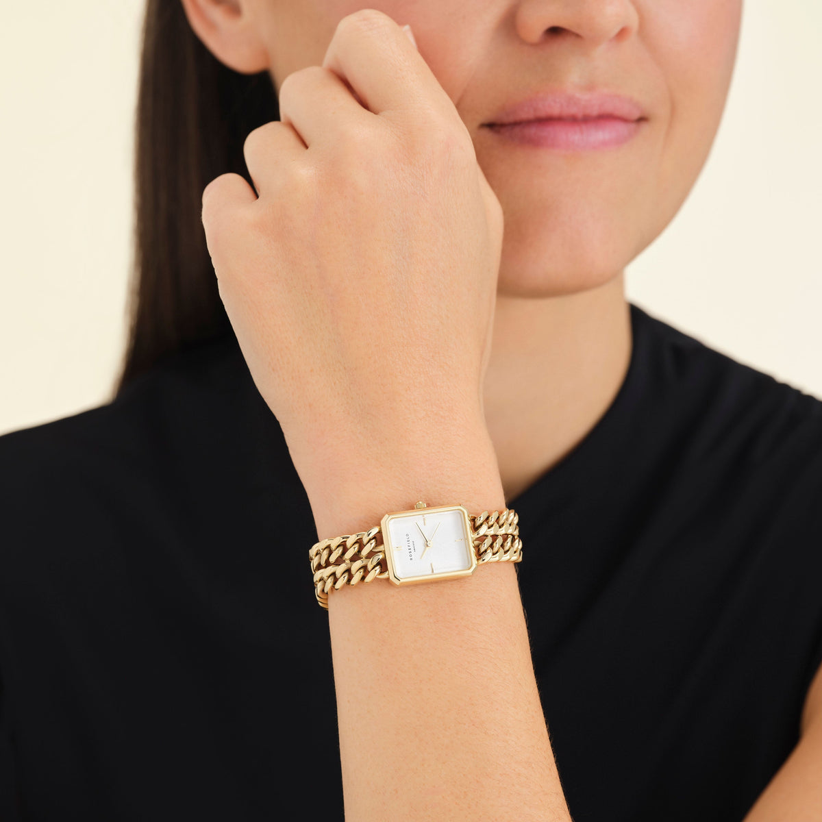 Studio Double Chain Gold leftcolumn