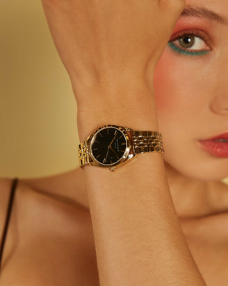 Ace XS Schwarz Gold leftcolumn