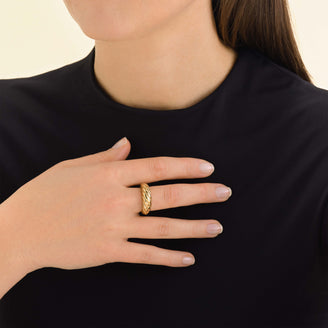 Croissant Ring leftcolumn