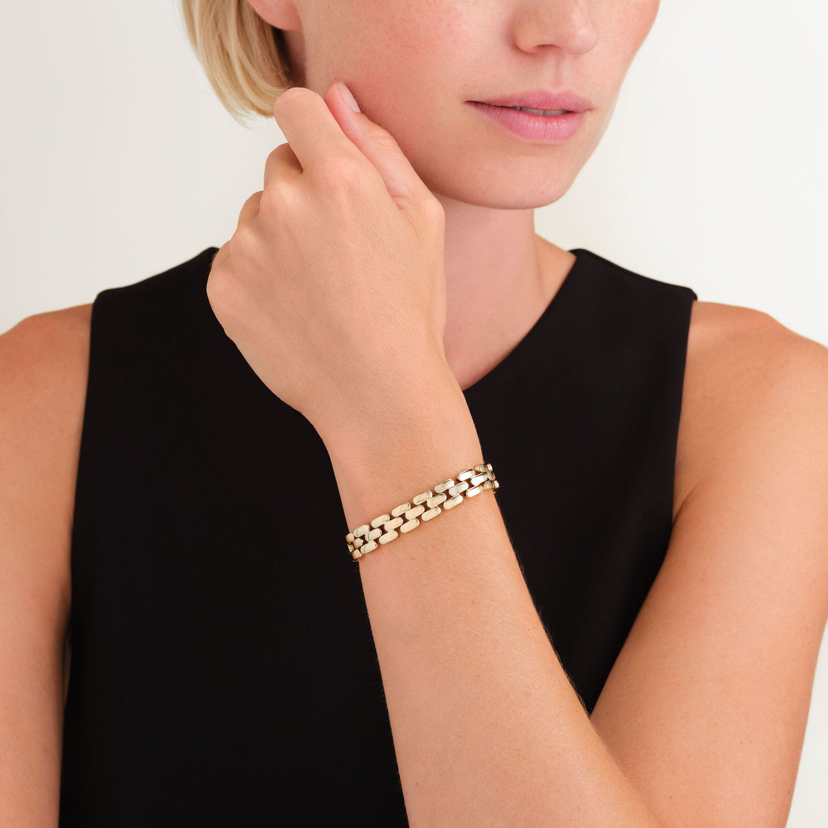 Legacy Armband leftcolumn