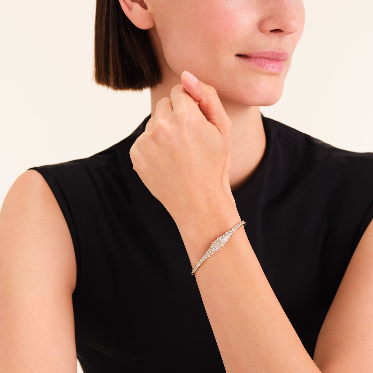 Pavé Armreif leftcolumn,