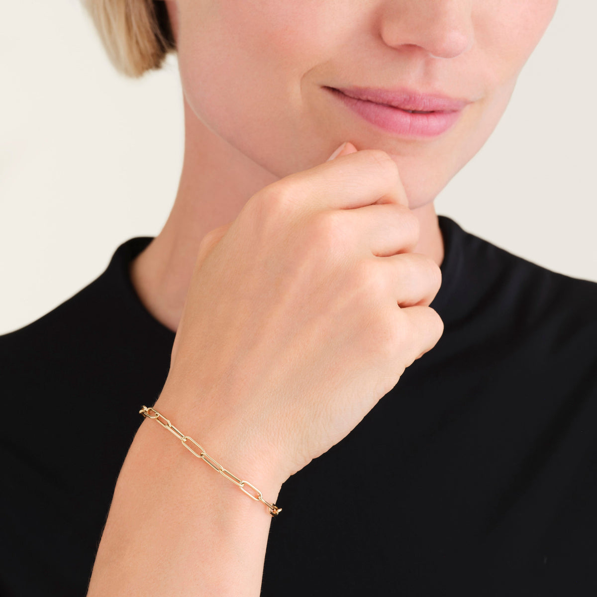 Paperclip Armband leftcolumn