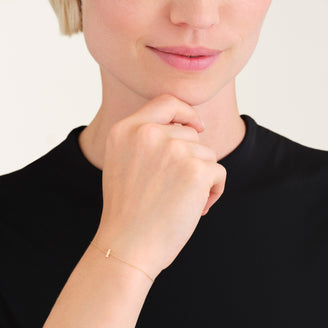 Initial Armband I leftcolumn