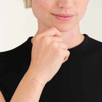 Initial Armband L leftcolumn