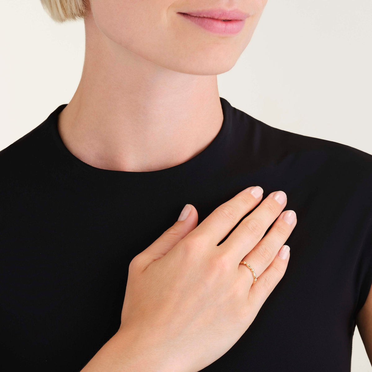 Knot Ring leftcolumn