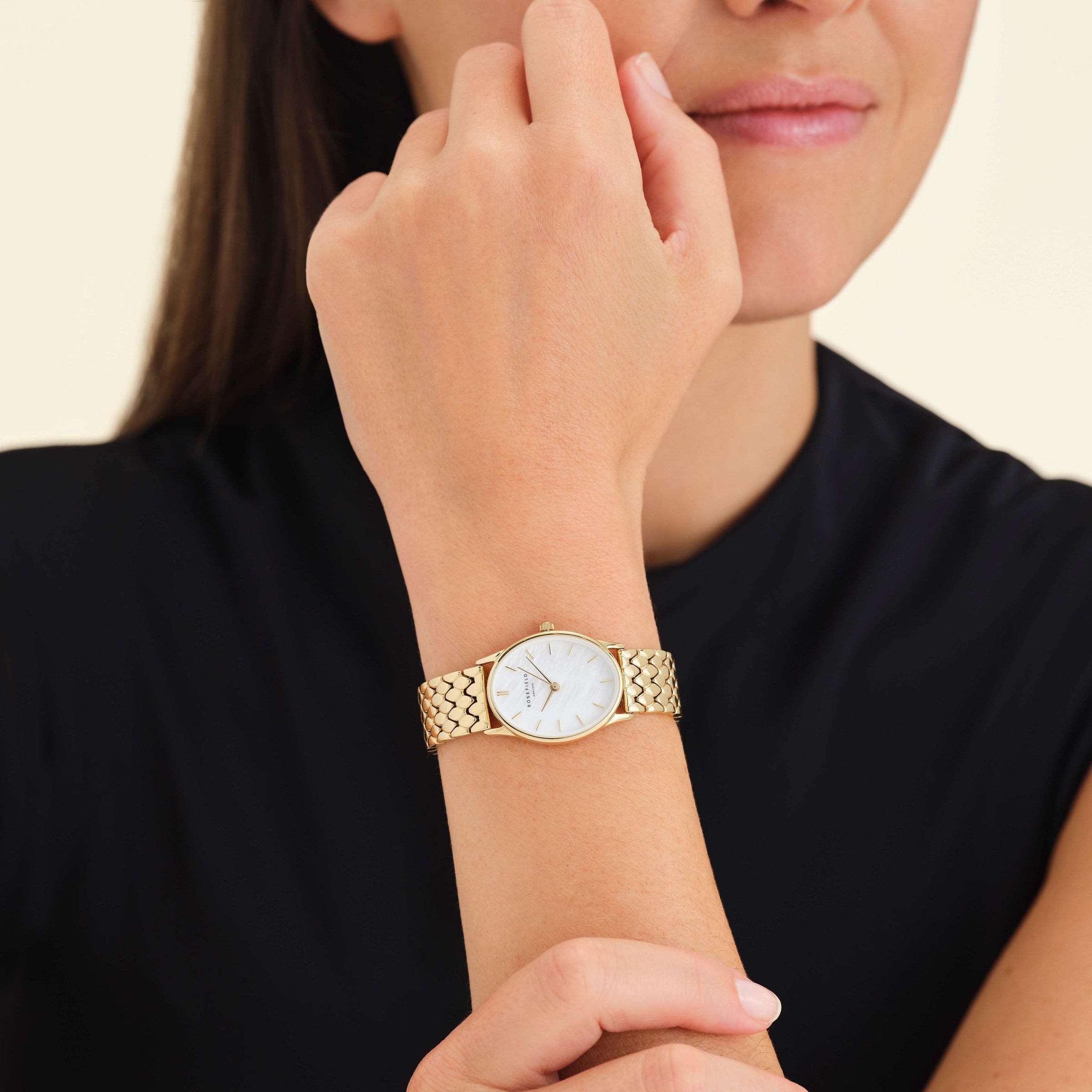 Montre Guess Femme Montre-Bijou Rosefield Studio - Double Chaîne Or, Cadran Blanc, Acier Inoxydable (19.5x24mm) Montre Casio Femme